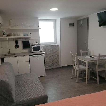 Apartment Dorina ピラン エクステリア 写真