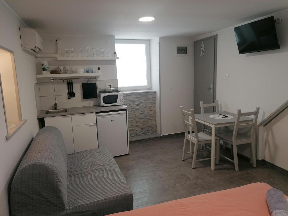Apartment Dorina ピラン エクステリア 写真